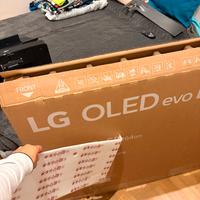 LG Oled 55’ 4K UHD come nuovo + Bose