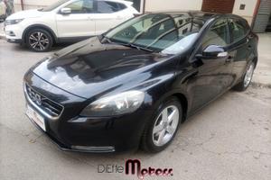 Volvo V40 D2 1.6 Powershift Kinetic