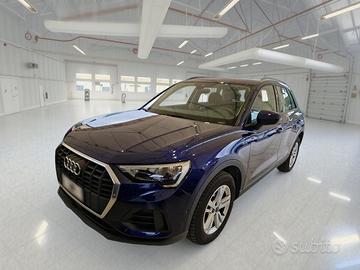 AUDI Q3 35 TDI BUSINESS SUV