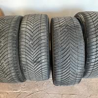 4 gomme 205/40 R18 M+S quattro stagioni