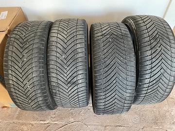 4 gomme 205/40 R18 M+S quattro stagioni