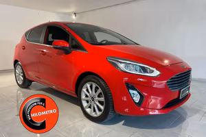 Ford Fiesta ACCONTO 0€ RATE DA 220€ NEOPATENTATI