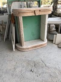 Camino di pietra misure cm 125 altezza largo 120