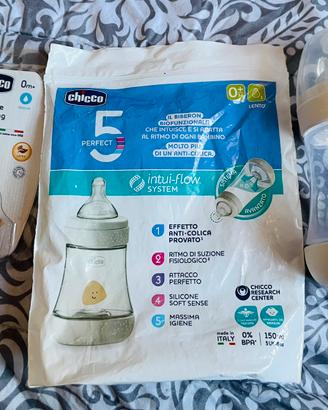 Set biberon chicco + tettarelle 0m