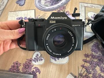 Macchina fotografica MAMIYA vintage anni 80