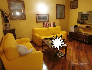 2 divani di cui 1 divano letto