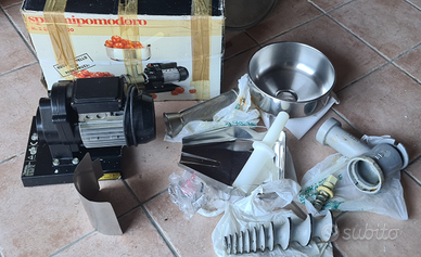 Passapomodoro Rebor Mod. N5 + accessori