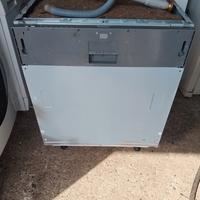 lavastoviglie incasso Hotpoint Ariston 