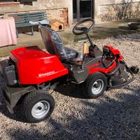 Trattorino tagliaerba Husqvarna