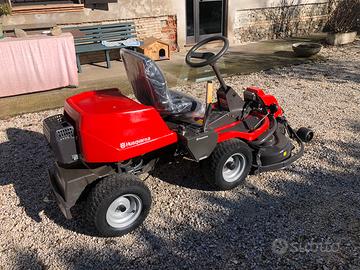 Trattorino tagliaerba Husqvarna