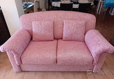 Divano Doimo 2 posti modello Minuetto