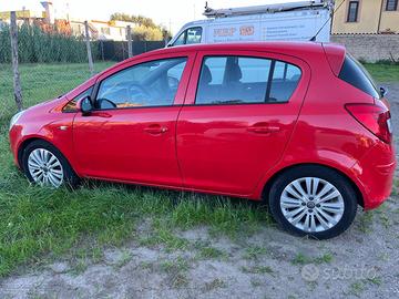 Opel corsa Gpl 2009 5 porte