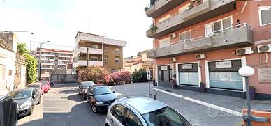 Adiacenze largo Bordighera recente80mq poss.p.auto