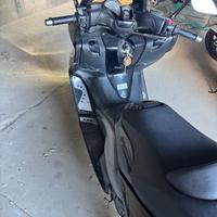 Yamaha T Max - 2009