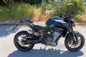 KTM 890 Duke black - 2023