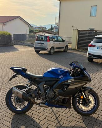 Yamaha yzf R7