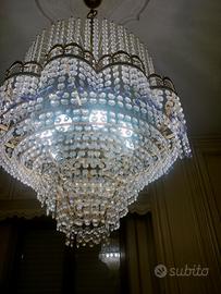 lampadario a goccia in cristallo