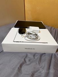 MacBook Air M2 13,6” 2022 24Gb Ram