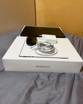 MacBook Air M2 13,6” 2022 24Gb Ram
