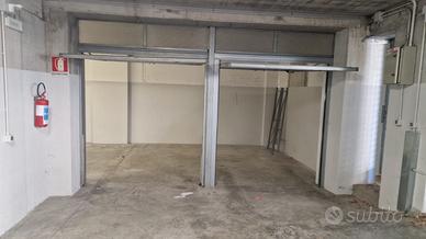 Garage Box 50mq centro Castelfranco deposito