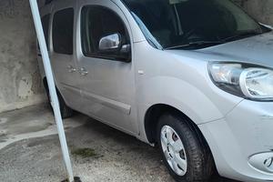 Kangoo del 2018 usata poco