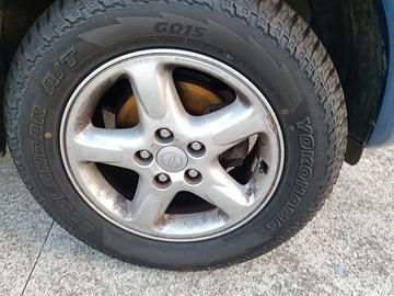 Pneumatici e cerchi 235/60 r16