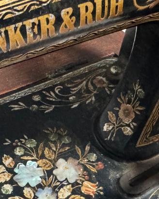 Vecchia macchina da cucire