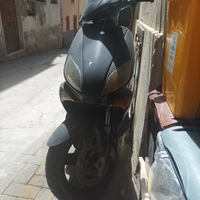 Vendita Scooter Yamaha maxster 152cc