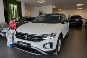 VOLKSWAGEN T-ROC LIFE 2.0 DSG 150CV NAVI CRUISE AN