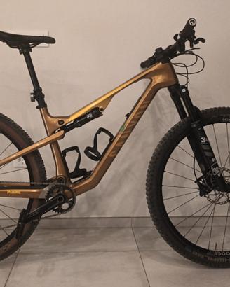 mountanbike  Canyon lux trail cf7  biammortizzata 