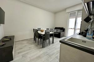 LUMINOSO TRILOCALE ARREDATO