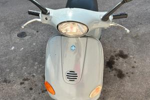 vespa et4 50