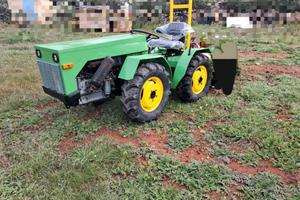 trattore ferrari RS 95