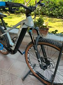 EMTB  CUBE
