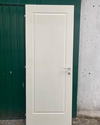Porta interna 80x210 completa di telaio e maniglia