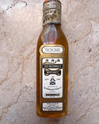 Miniatura Old Bushmills whiskey