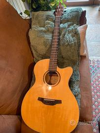 Chitarra acustica Crafter