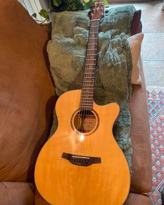 Chitarra acustica Crafter