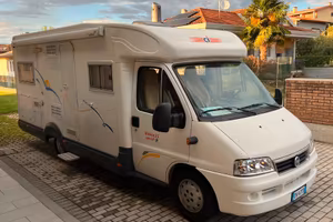 Camper semi-integrale