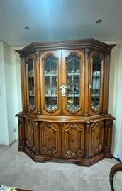 Vetrina/cristalliera in stile classico barocco