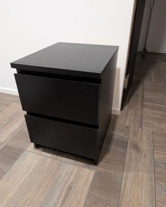 Comodino Ikea Malm nero