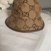 Cappello gucci
