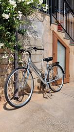 bici in alluminio 28 da donna funzionante