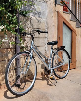 bici in alluminio 28 da donna funzionante