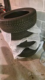 4 gomme invernali M+S 235 55 R20 Bridgestone 105V