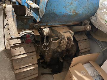 Trattore cingolato 4500 vigneto