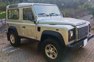 LAND ROVER Defender - 2012