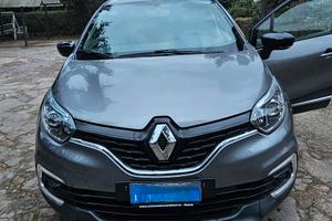 Renaul Captur Sport