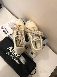 Autry Super Vintage Doppi Lacci Bianche