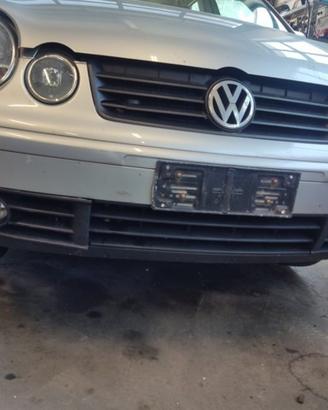 Paraurti anteriore VOLKSWAGEN POLO del 2004